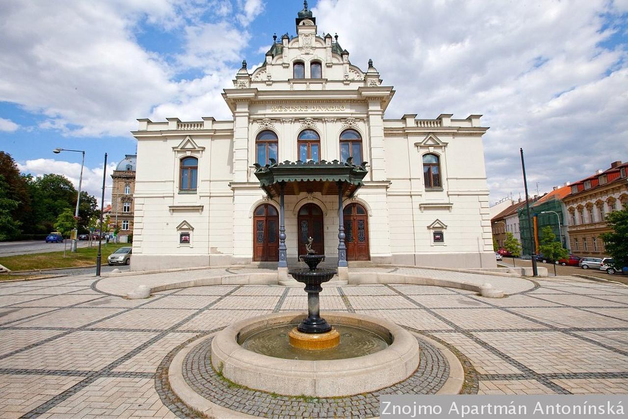 Apartman Antoninska Зноймо Экстерьер фото